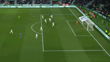 球迷：这球假得我都信了