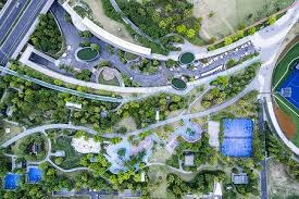 IG与BLG大战因台风延期！BLG粉丝不满怒斥，官方就为给IG调整时间