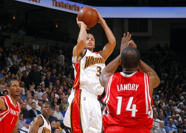 前场配合的 前场配合的