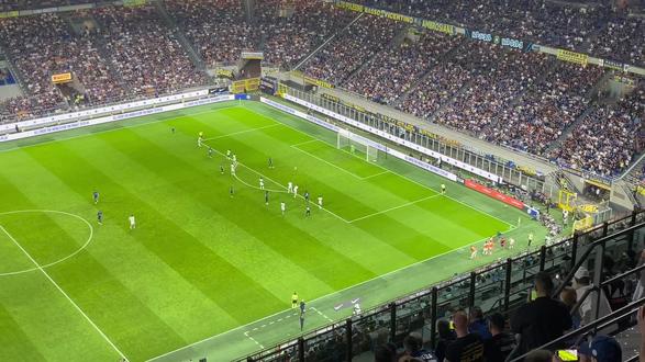 让人对他们 让人对他们