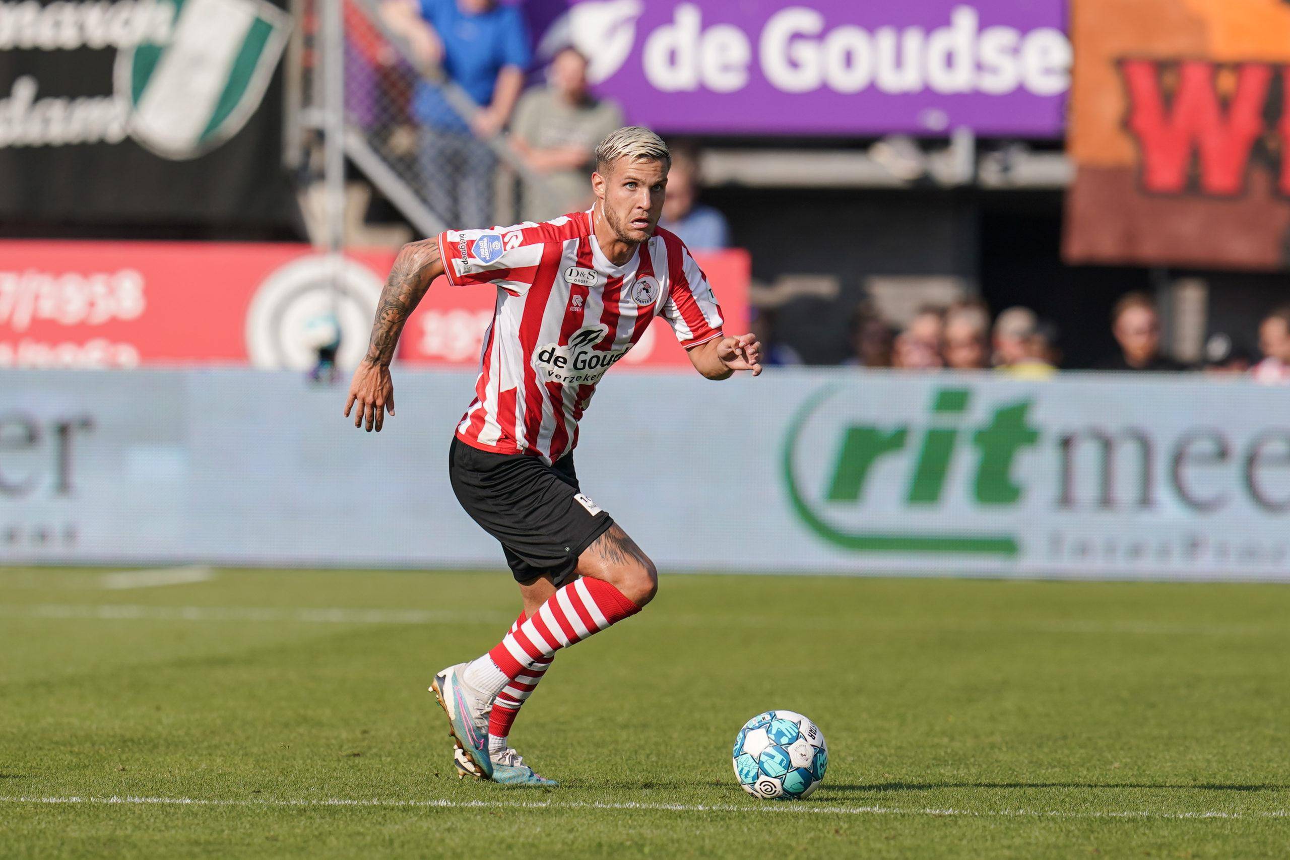 6年长约 6年长约